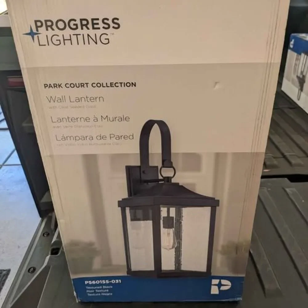 Progress Lighting Park Court Wall Lantern | NEW